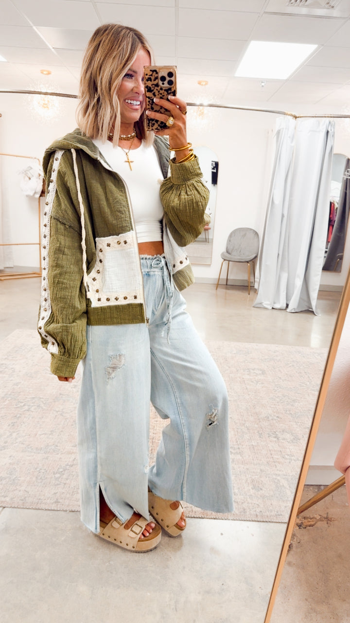 Free Spirit Lightweight Jacket-Olive