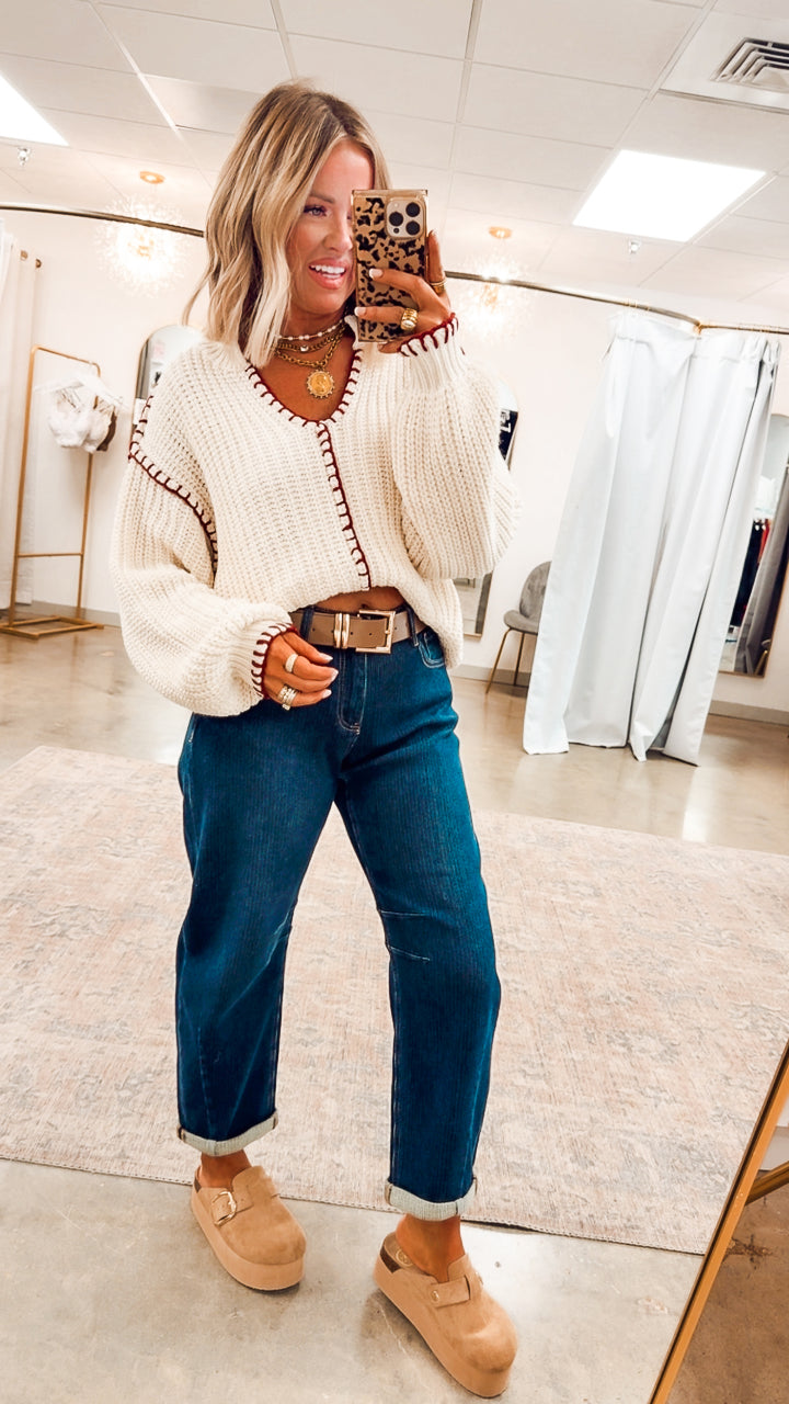 Prairie Balloon Sleeve Sweater-Cream