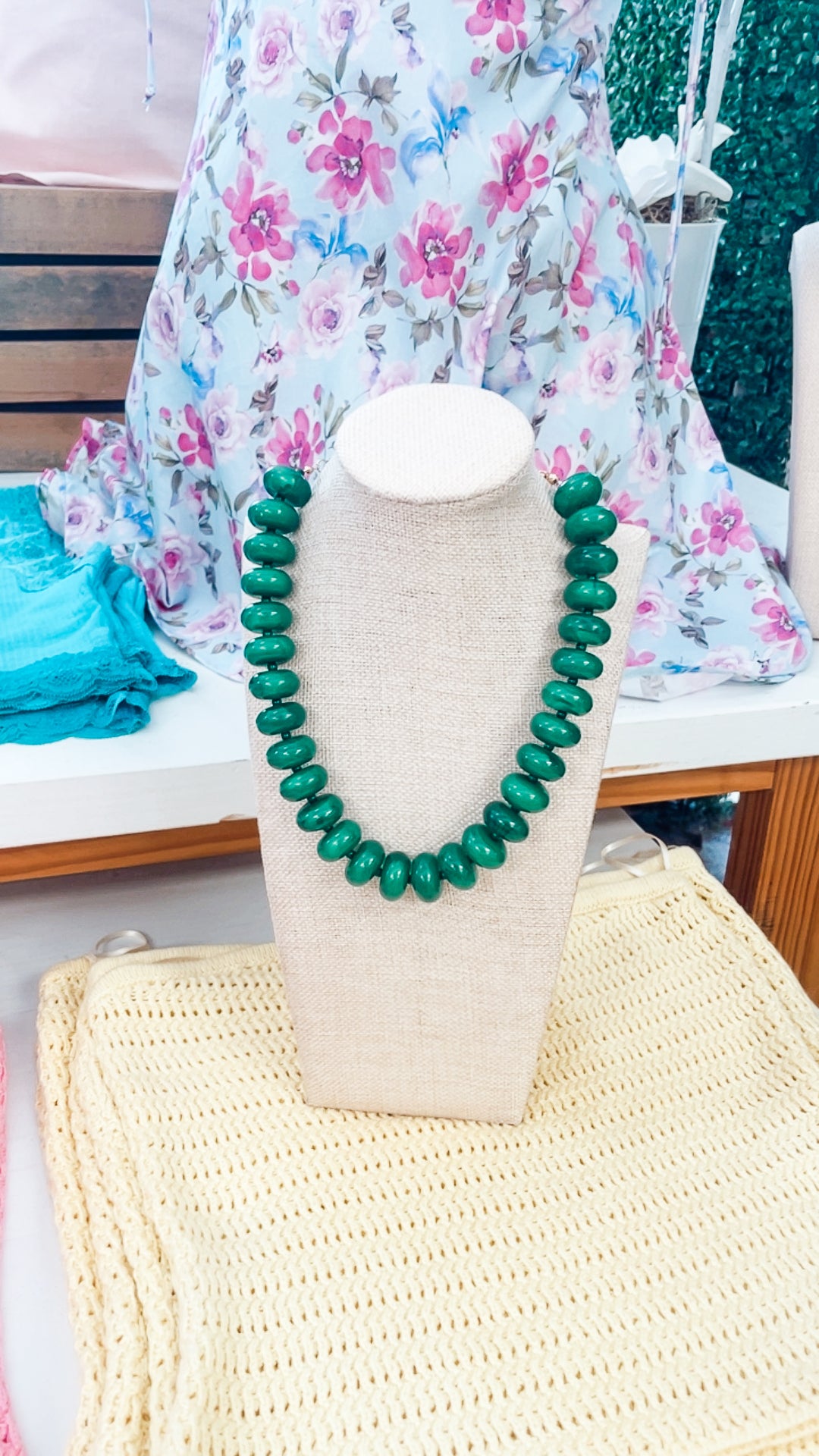 The Bailey Chunky Beaded Necklace-Green