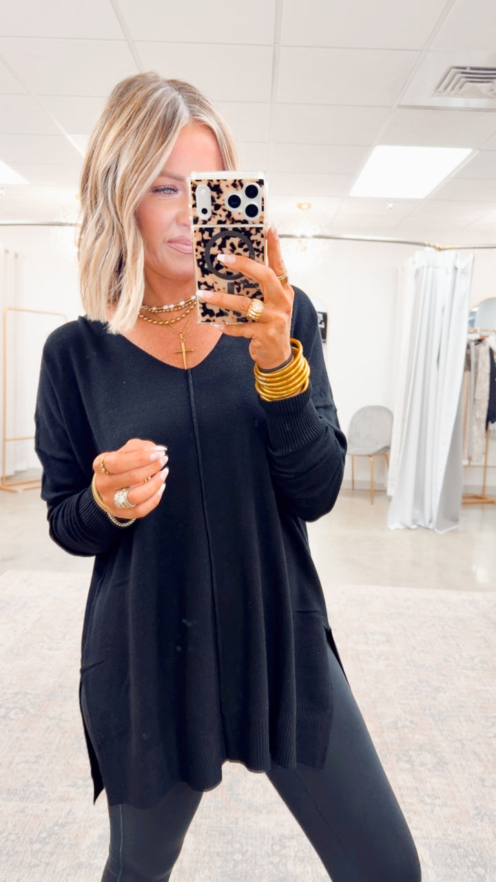 The Laramie Hi-Low Sweater- Black