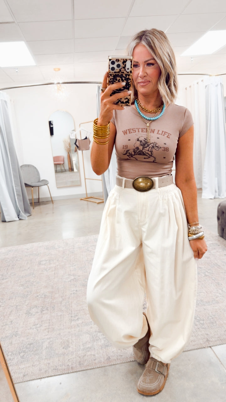 Western Life Graphic Crop Tee-Taupe