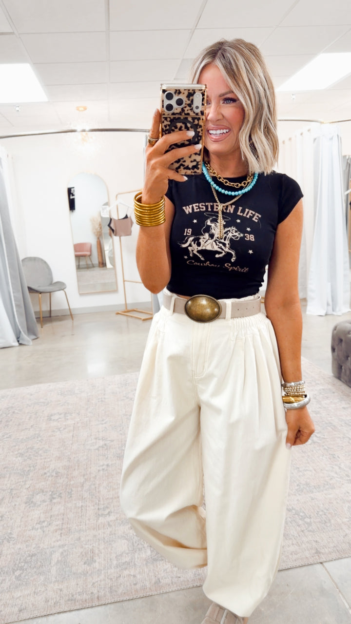 Western Life Graphic Crop Tee-Black