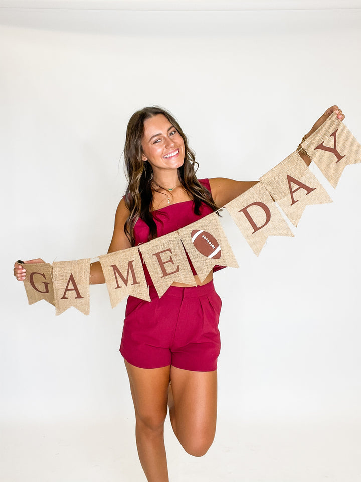 Easygoing Top & Pleated Shorts Set Maroon