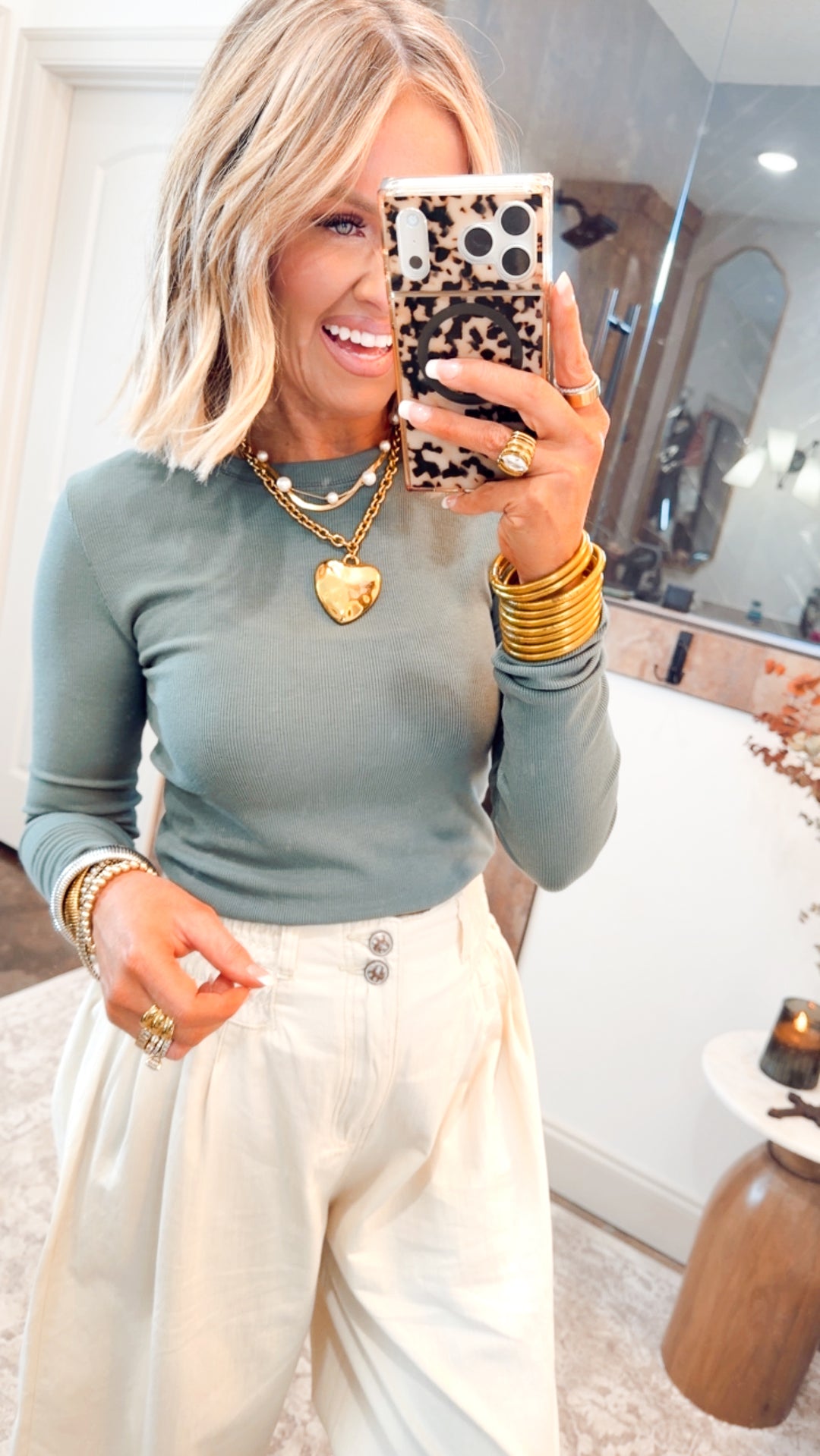 Round Neck Fitted Ribbed Top-Green