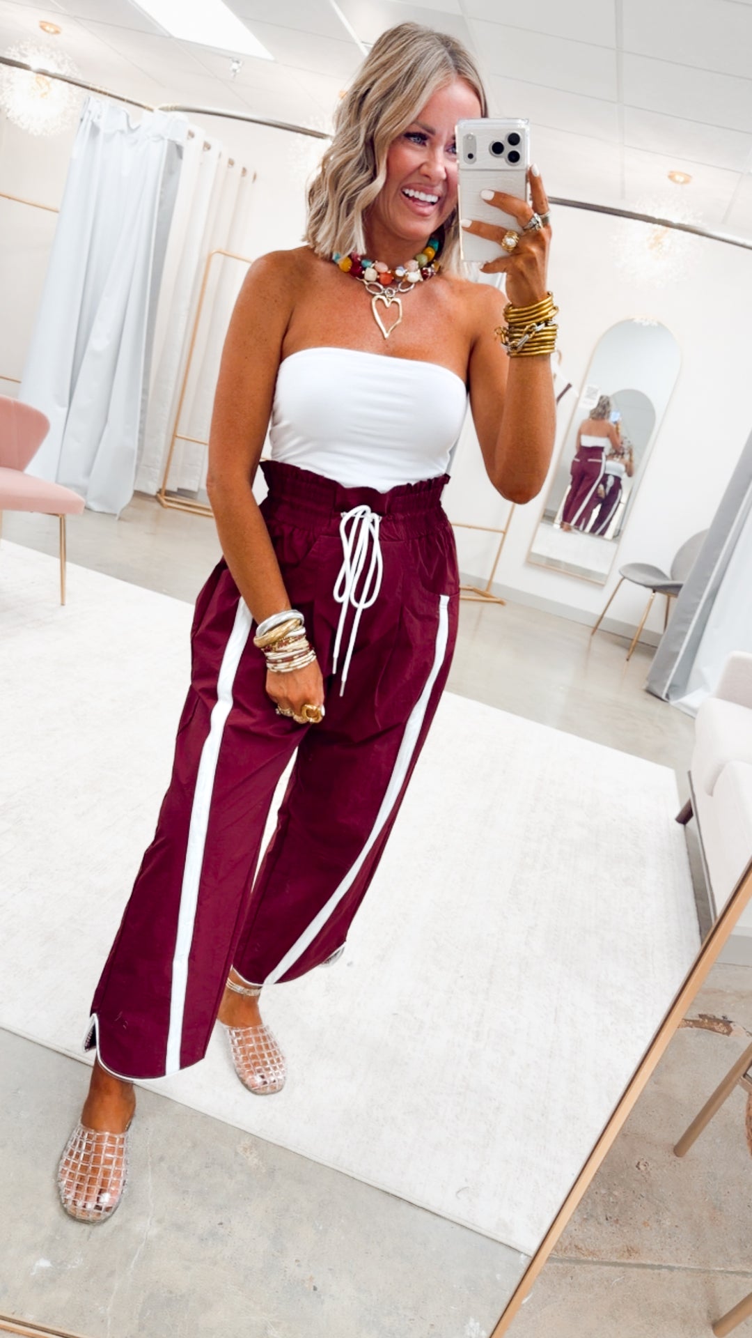 The Easy Pace Windbreaker Pants-Burgundy/White