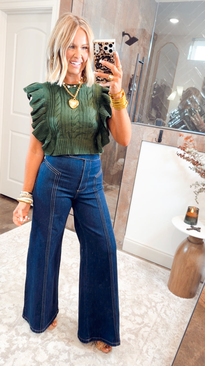 Esme Cable Knit Cropped Sweater-Forest Green