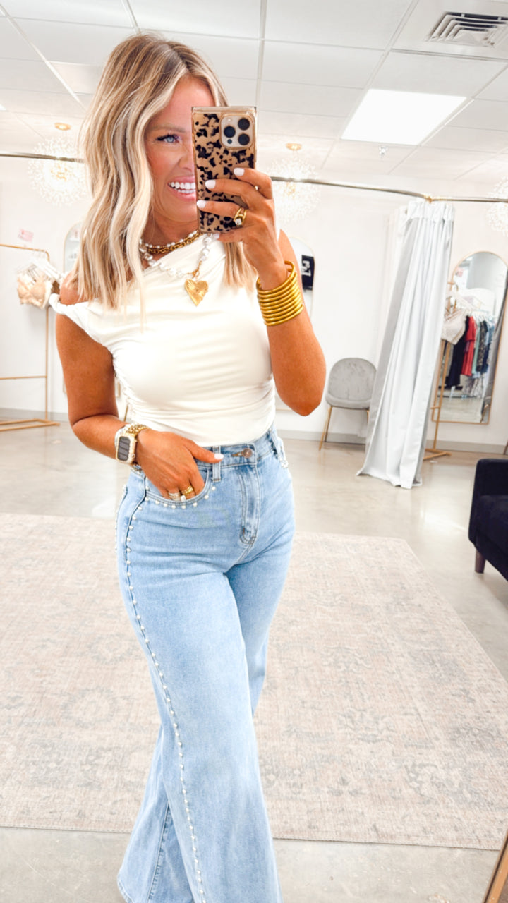 Claire Off Shoulder Top-Ivory