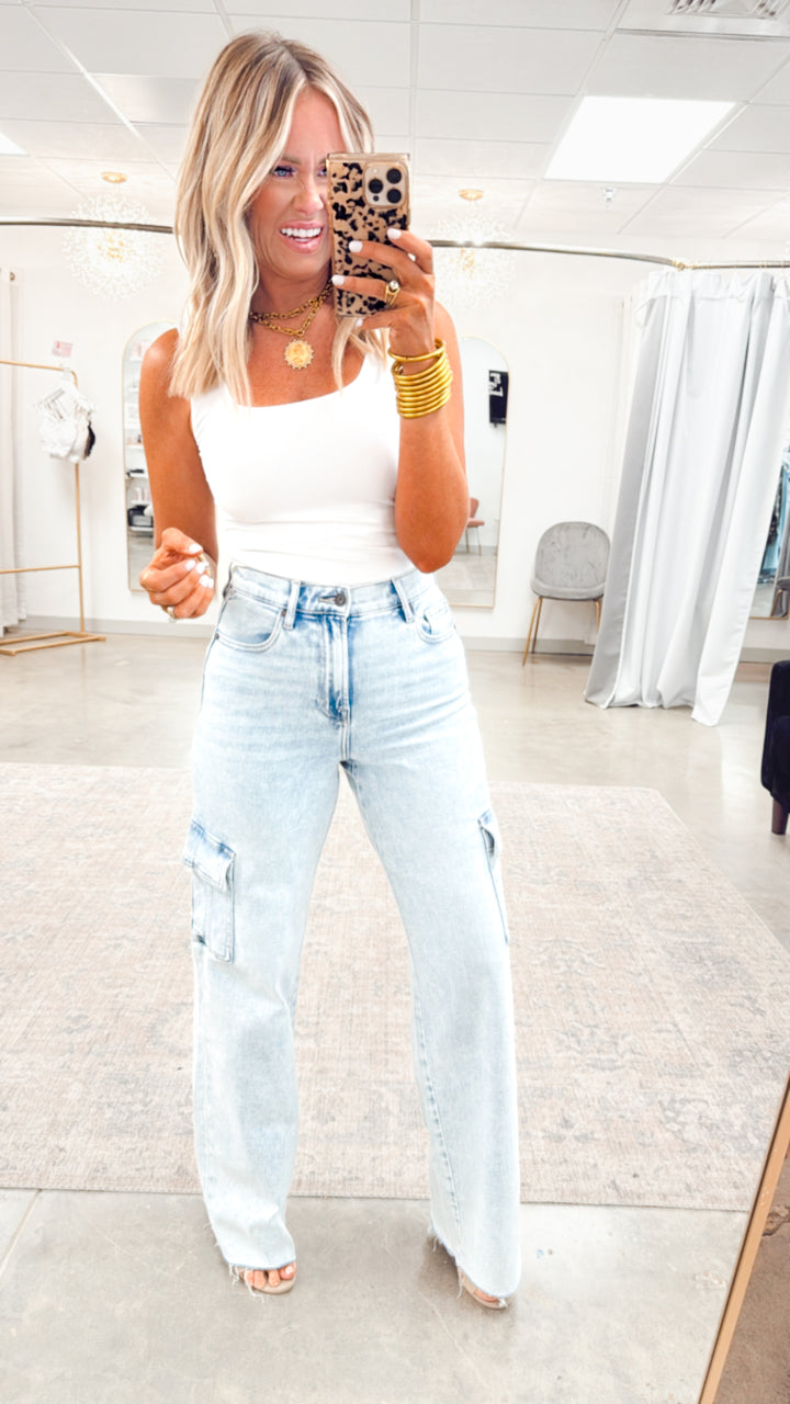 Logan Cargo Dad Jeans-Light Wash