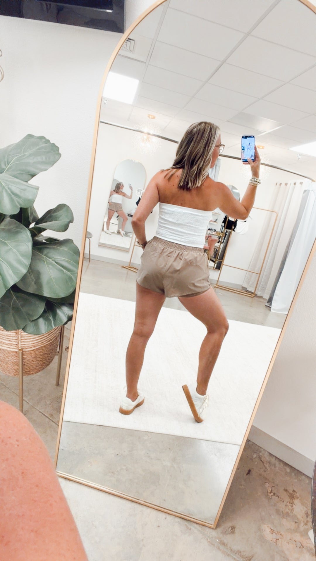 The Sporty Chic Active Shorts-Taupe