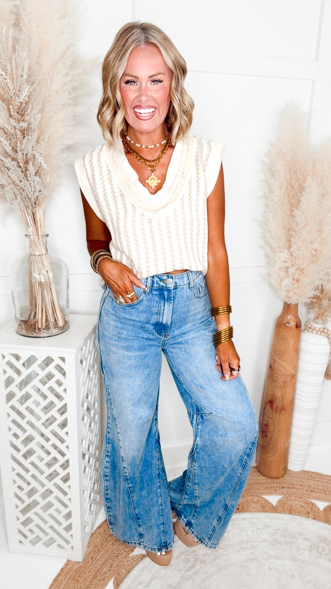 The Leni Textured Sleeveless Top-Natural