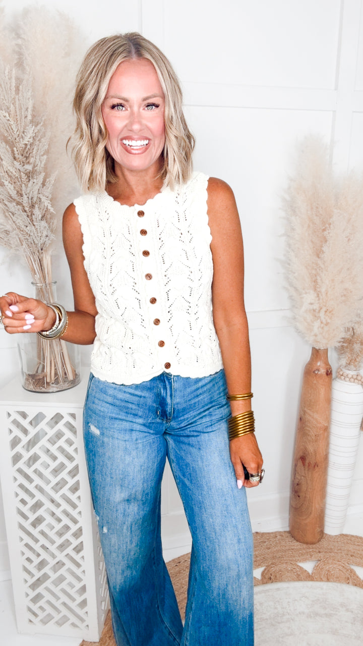 The Coastal Pointelle Top-Cream