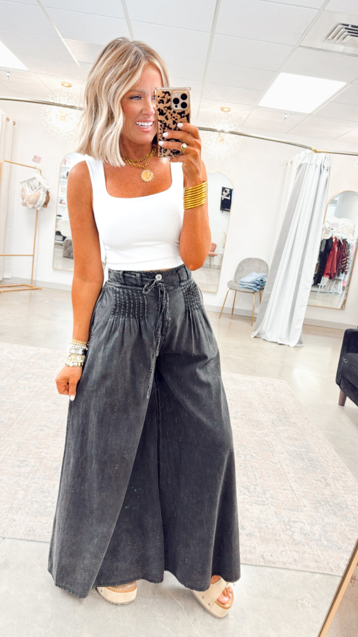 Pintuck Wide Leg Pants-Washed Black