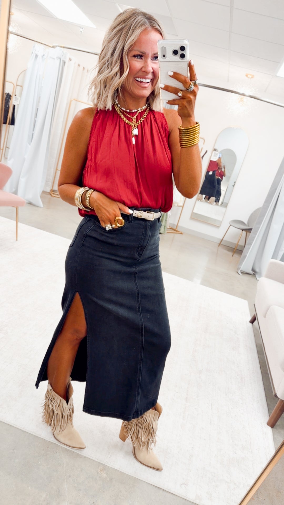 The Mara Bubble Hem Tank-Cranberry