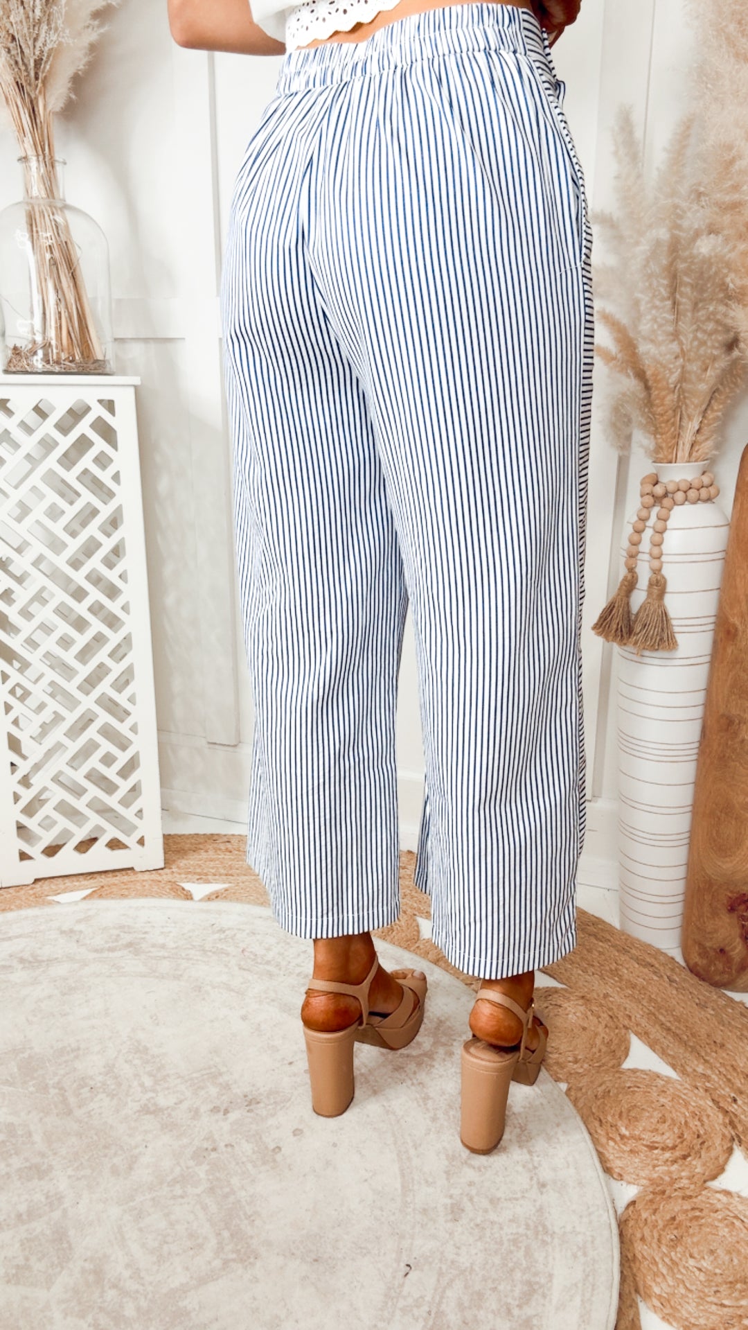 The Nantucket Seersucker Pants-Navy