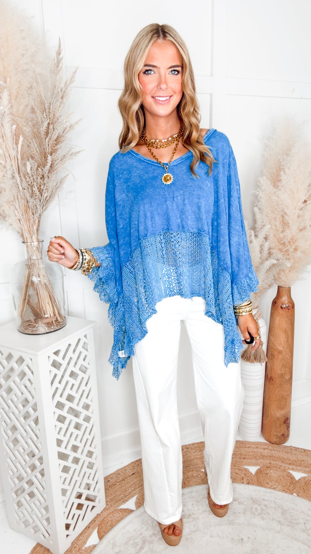 The Dusty Sky Poncho Top-Blue