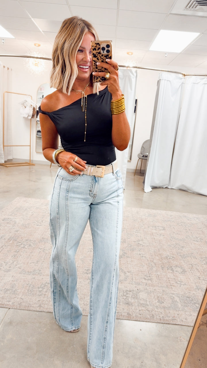 Claire Off Shoulder Top-Black