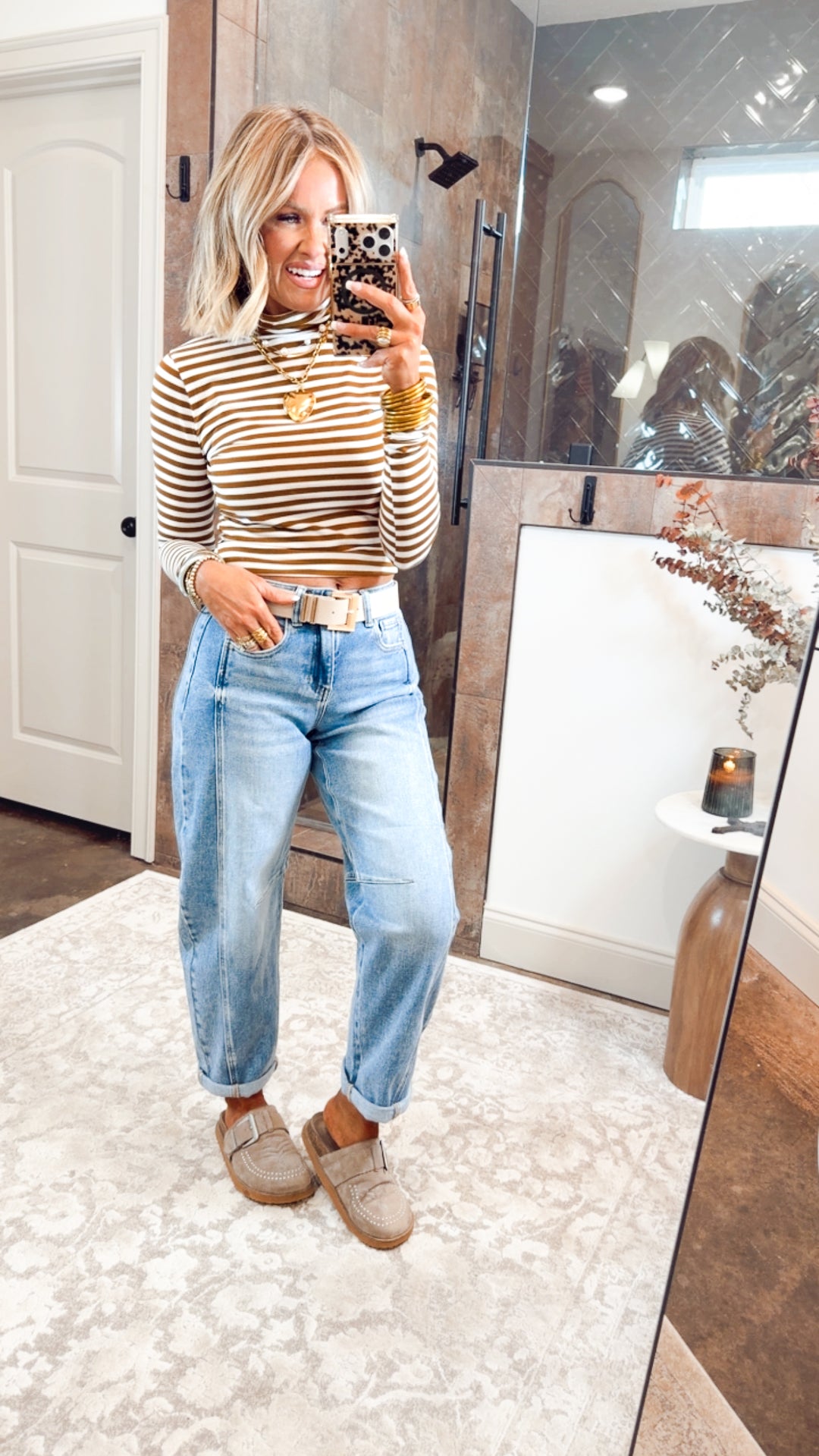 The Lark Turtleneck Top-Brown/White