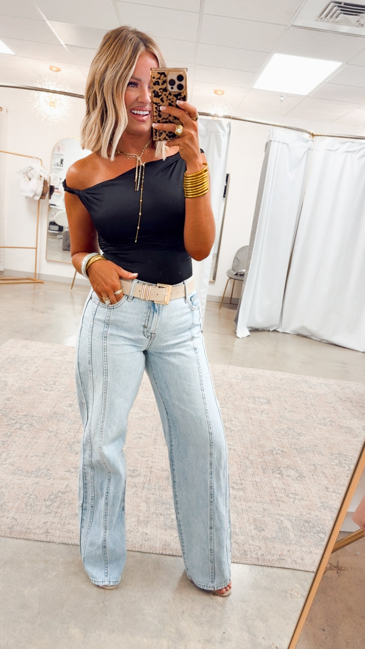 Claire Off Shoulder Top-Black