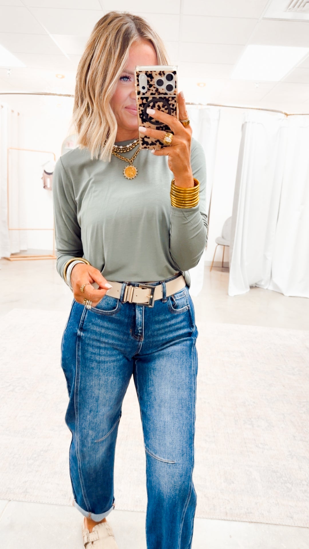 Vale Essential Long Sleeve Top-Green Pea
