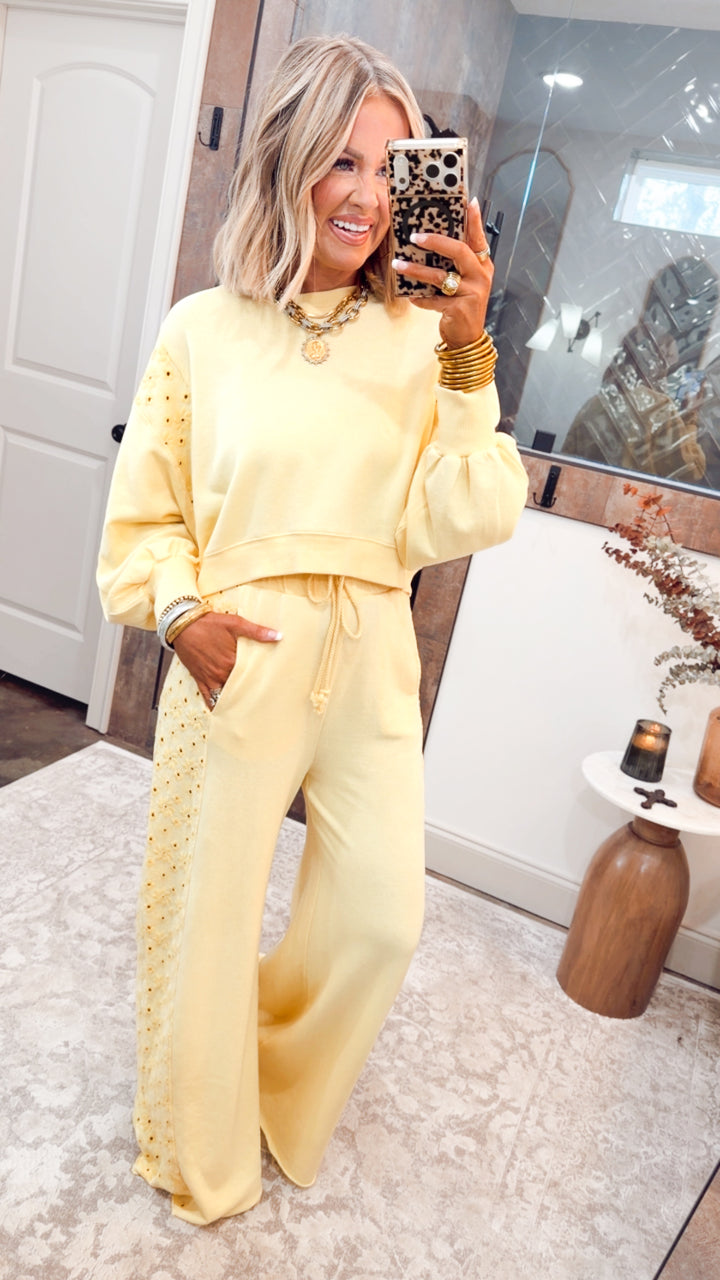 The Paloma Plush Set-Mellow Yellow