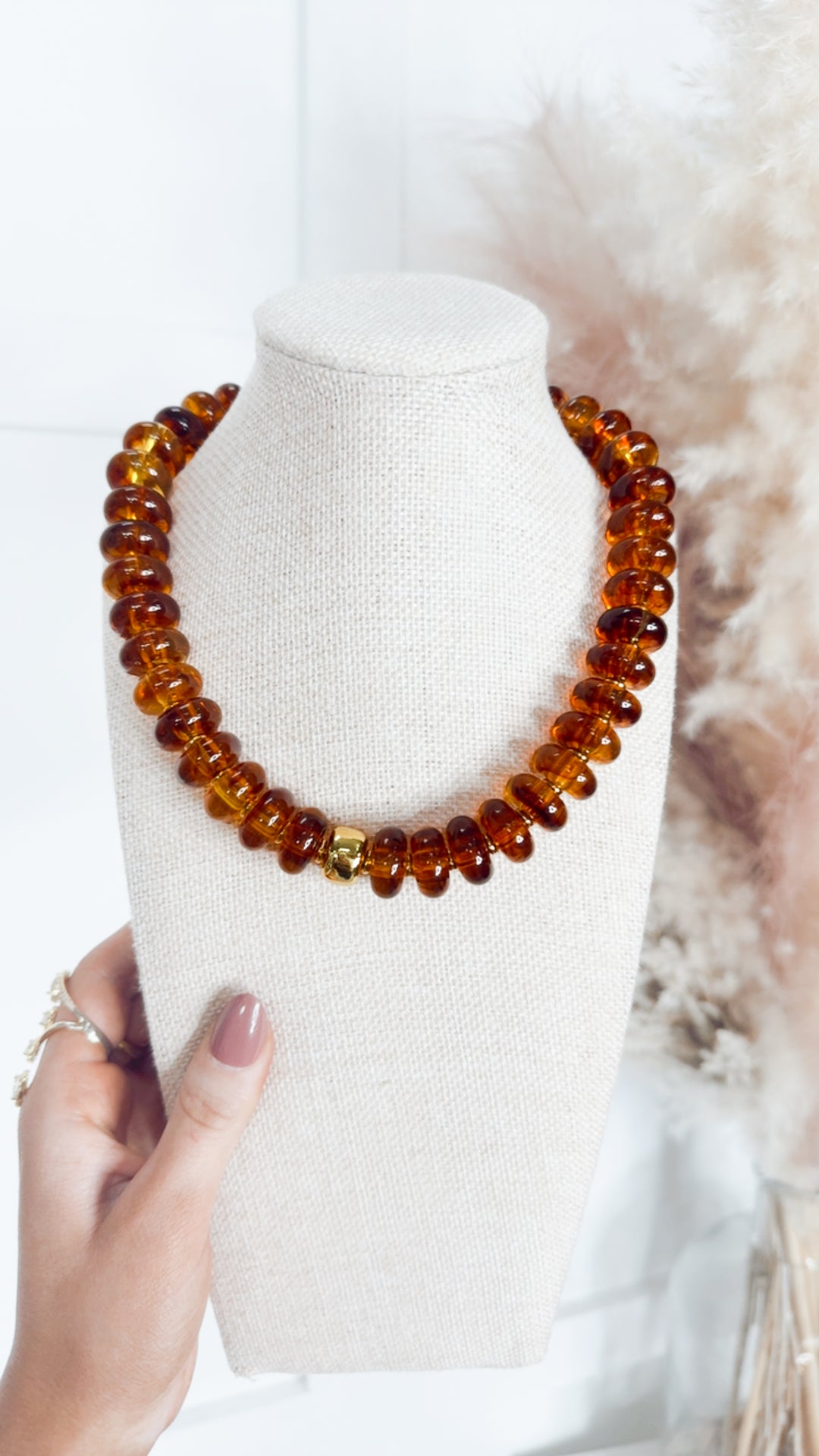 The Amber Glow Necklace
