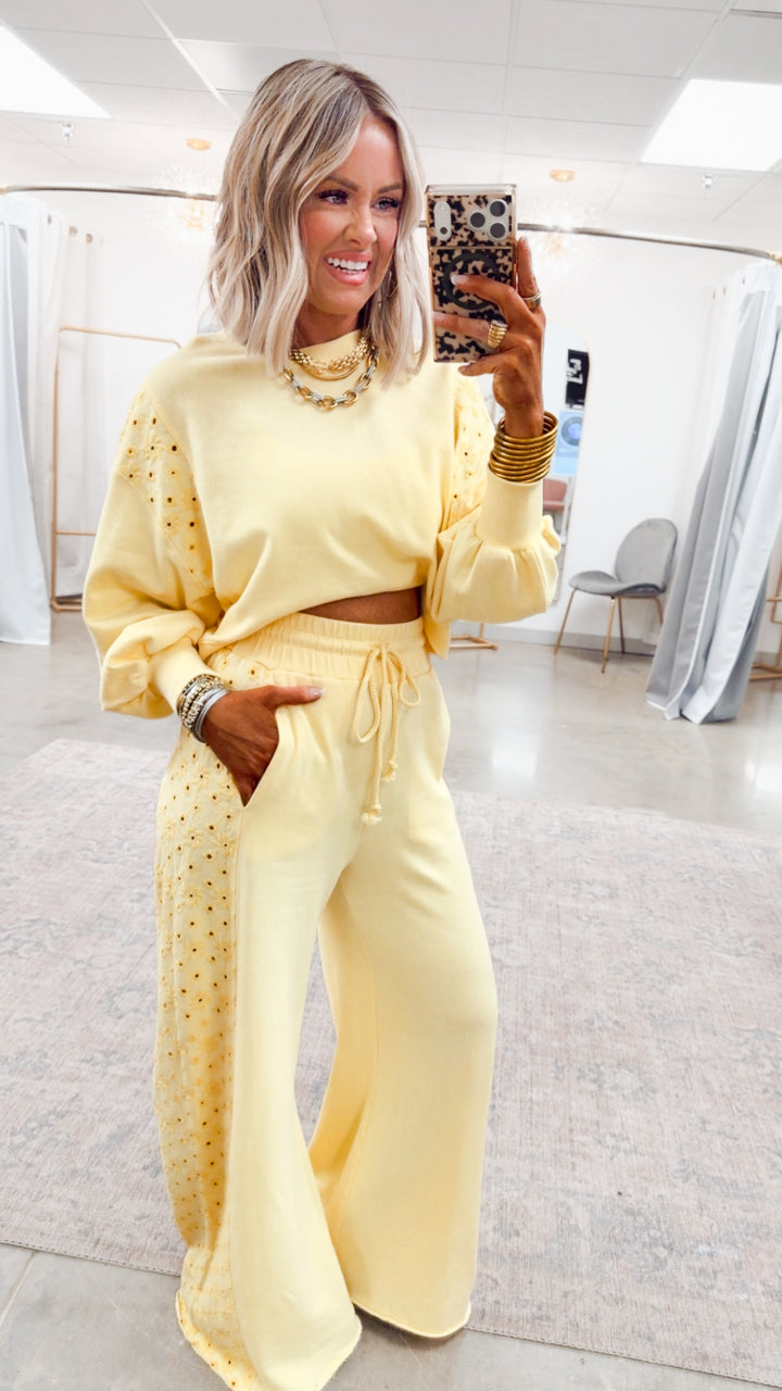 The Paloma Plush Set-Mellow Yellow