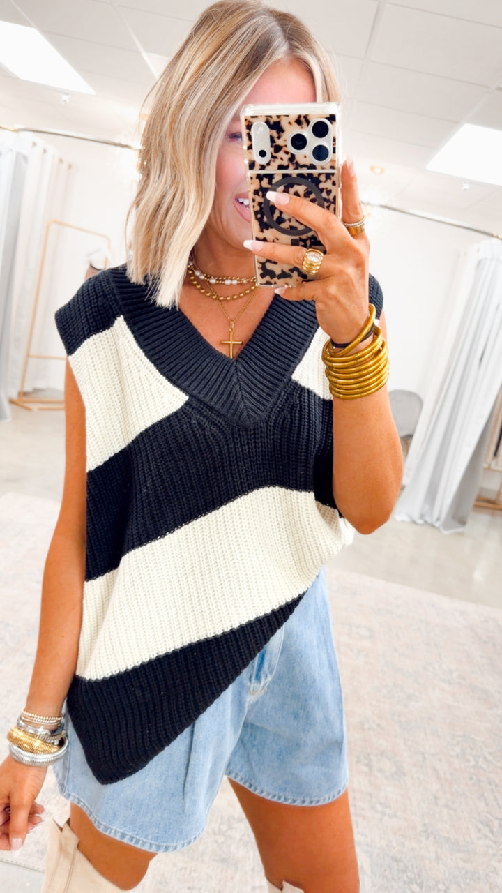 Gabby Sweater Vest-Black/Cream