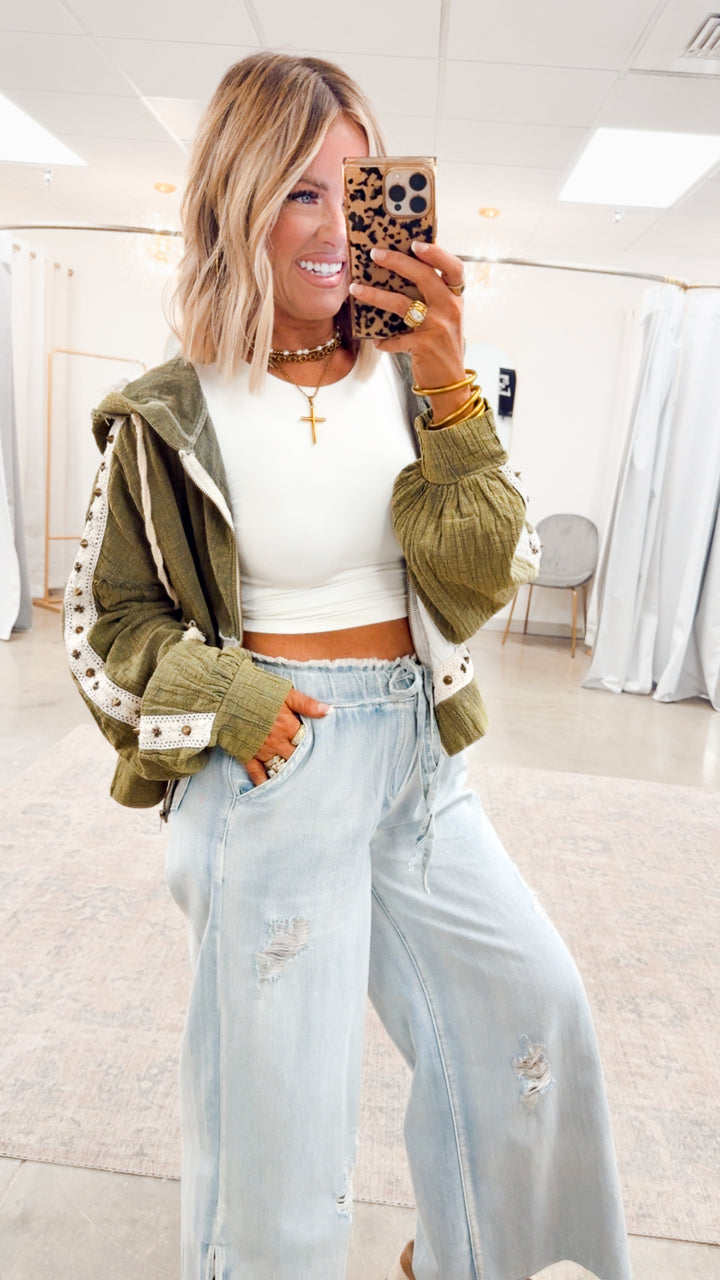 Free Spirit Lightweight Jacket-Olive