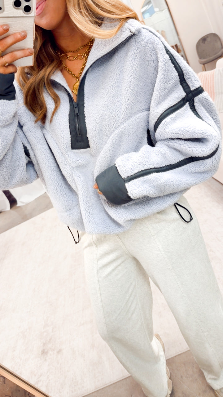 Sherpa Mock Neck Quarter Zip Jacket-Lavender/Charcoal