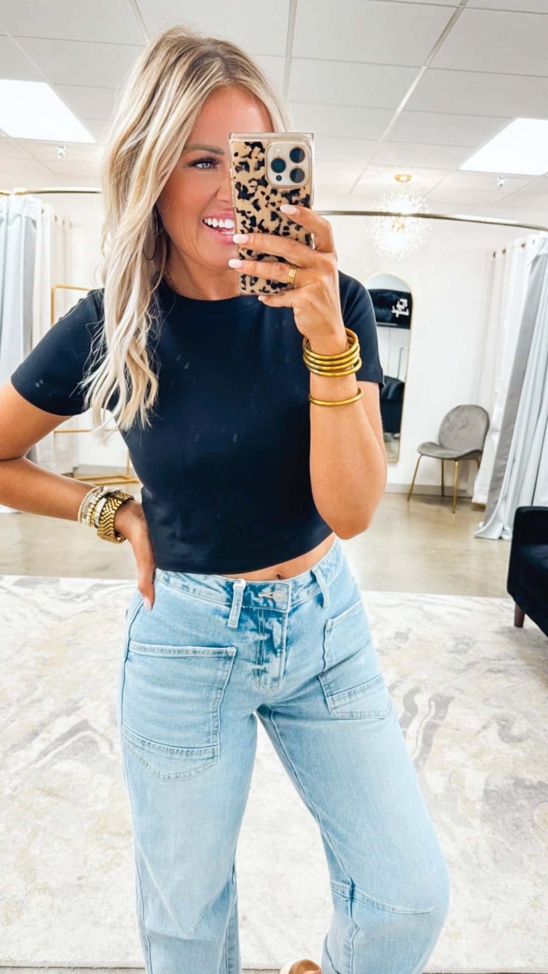 Casual Cropped Top-Black