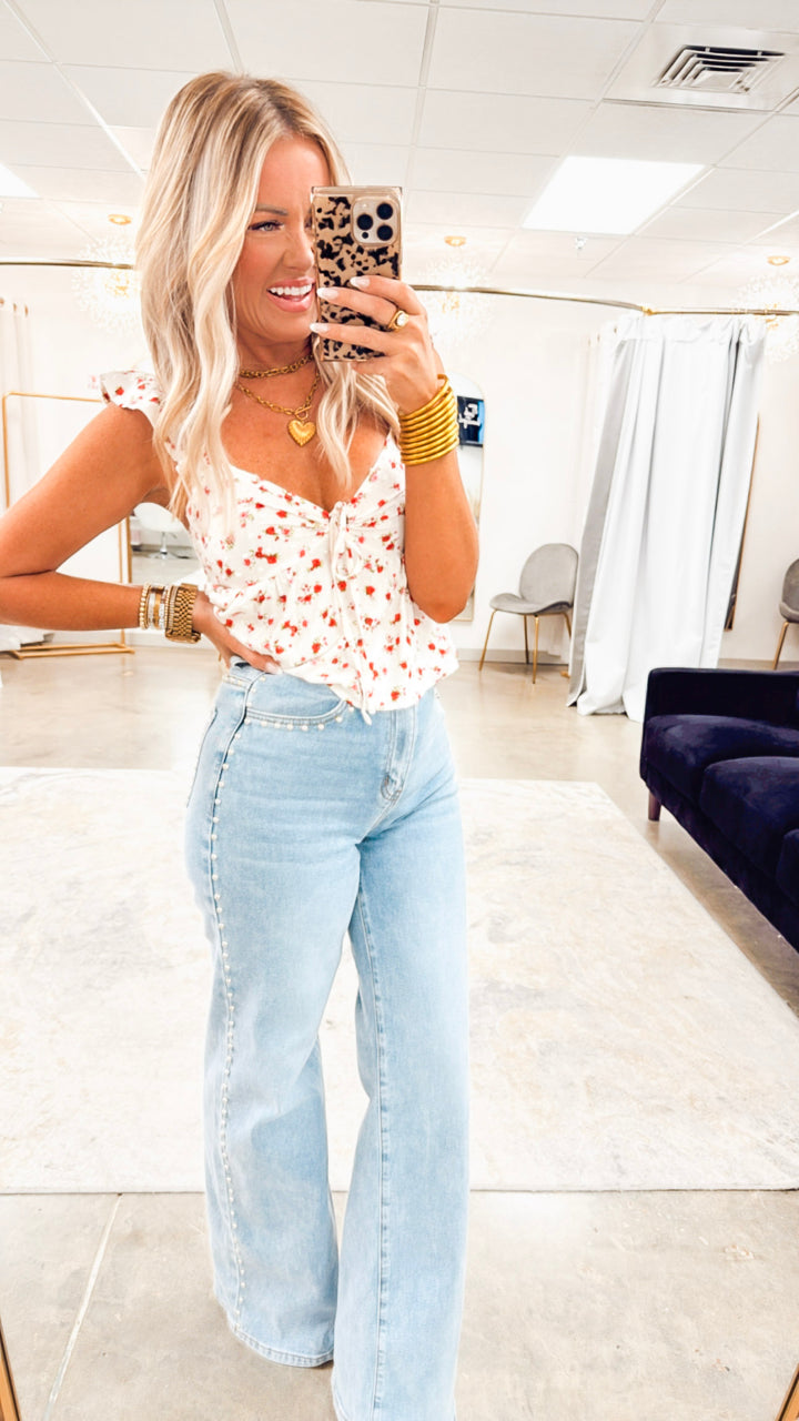 Floral Textured Tie Front Crop Top