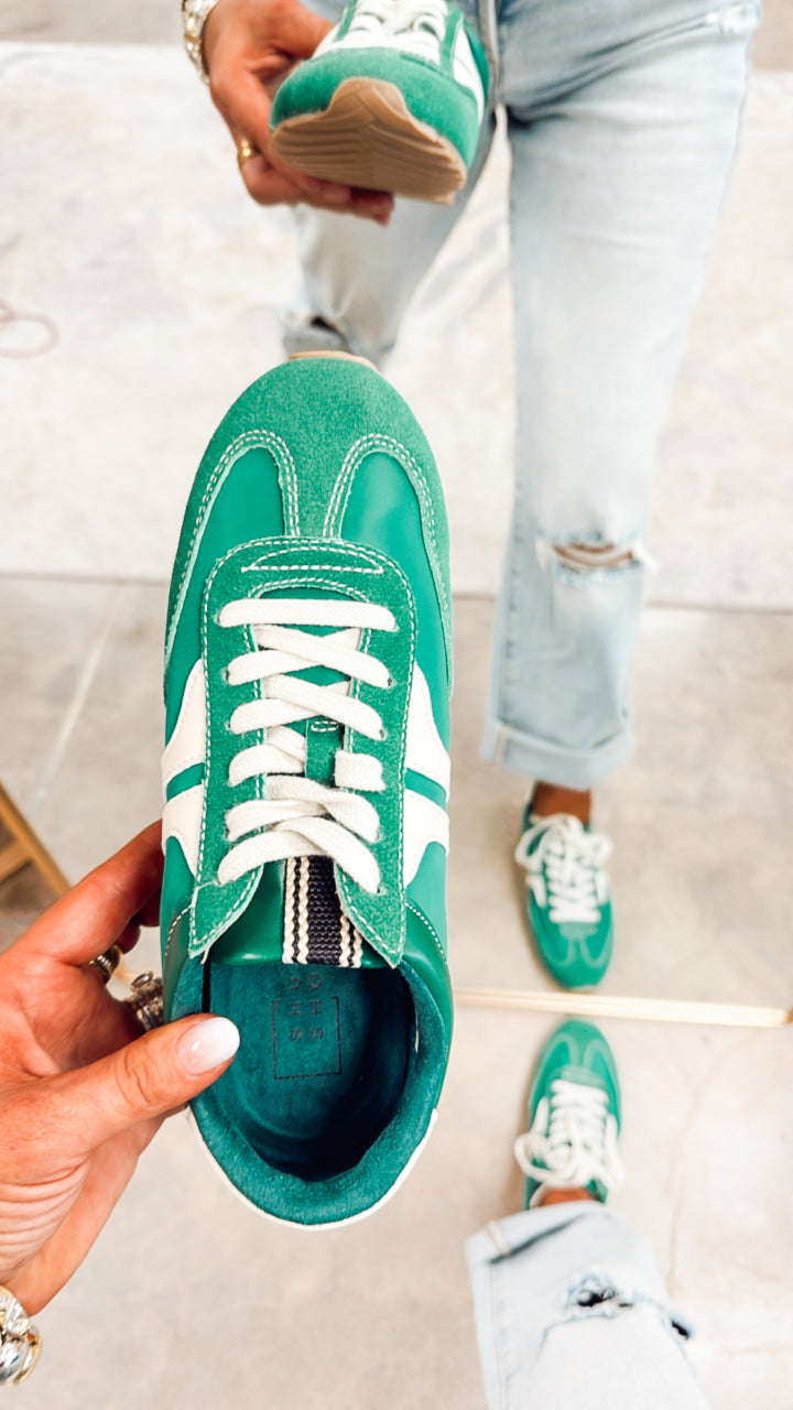 Sarah Sneaker-Kelly Green