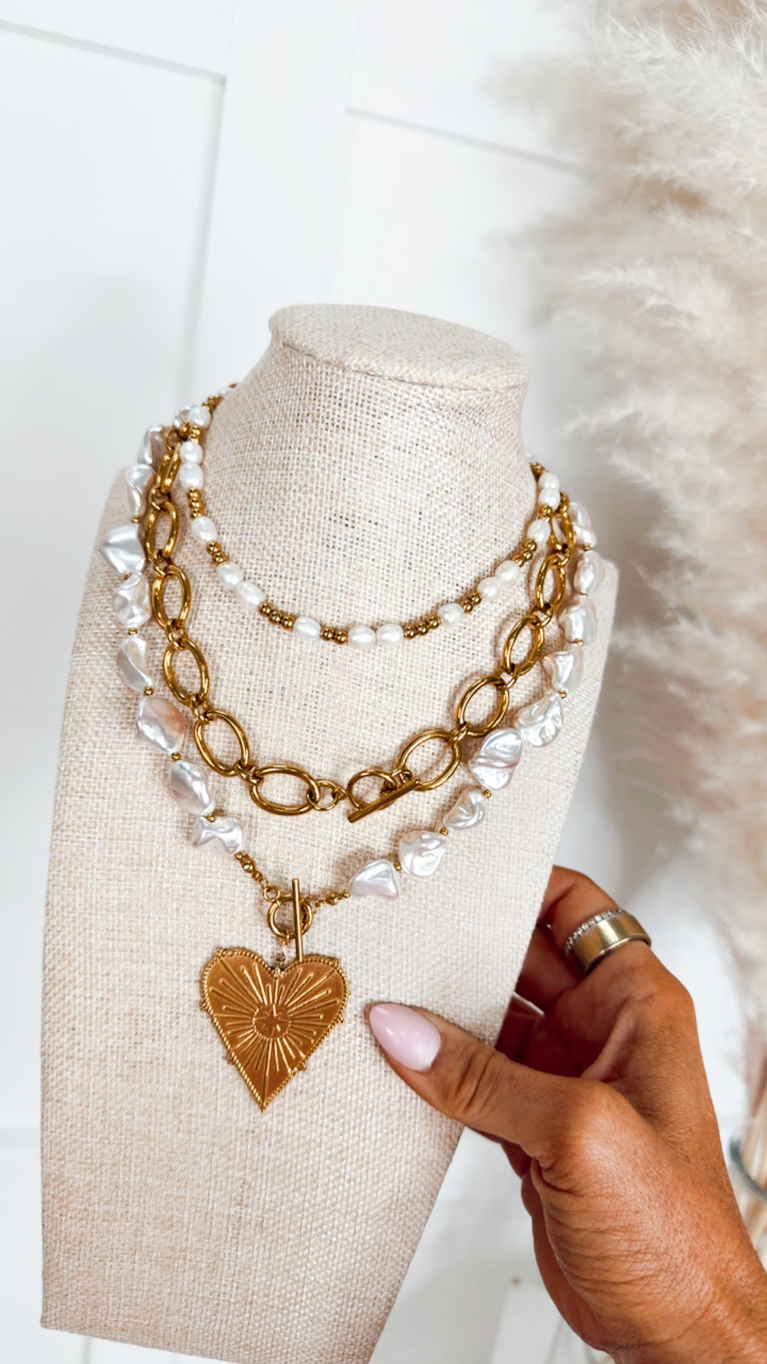 Blaze Pearl Heart Necklace