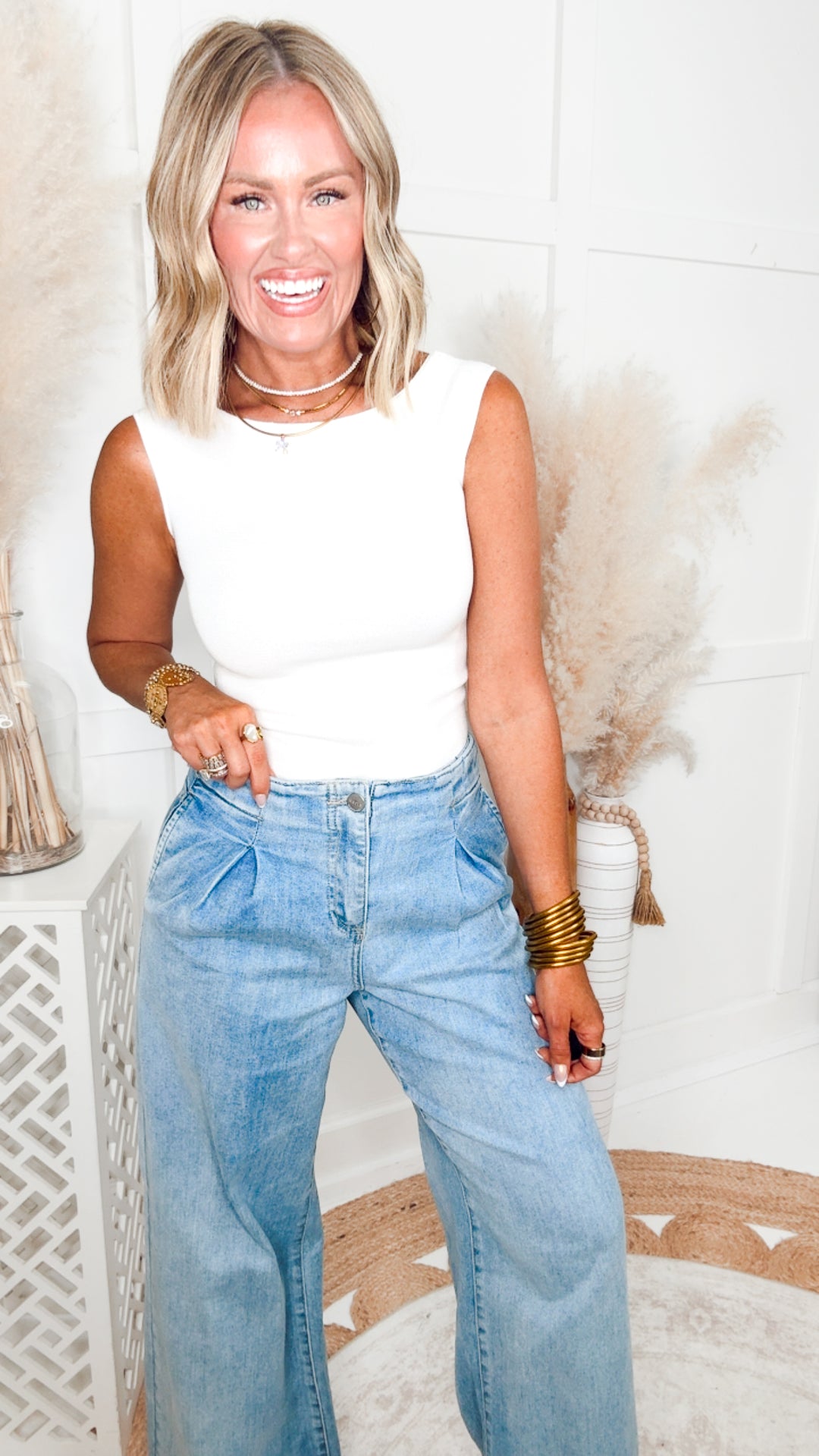 Jackie Mid Rise Wide Leg Jean