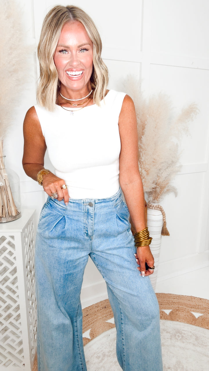 Jackie Mid Rise Wide Leg Jean