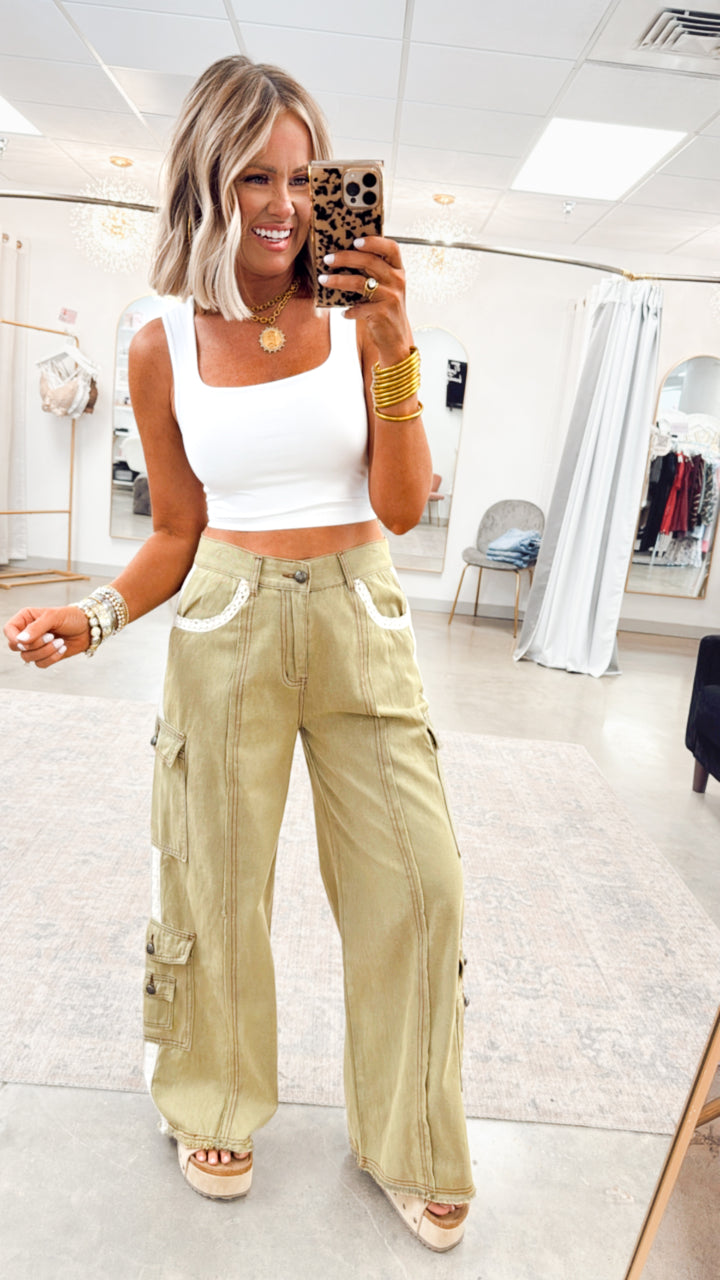 Easy Street Cargo Pants-Khaki Olive