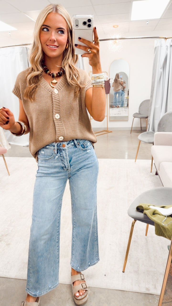 The Willa Sweater Vest-Mocha