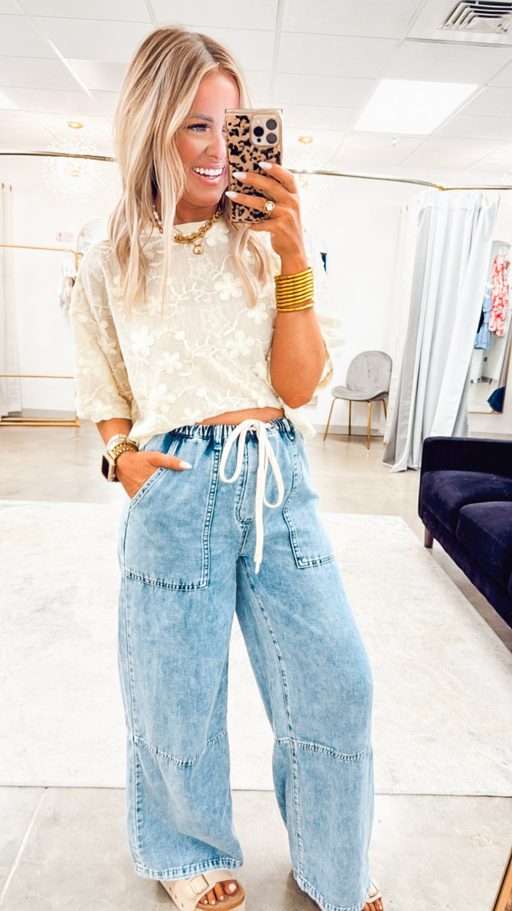 The Bloomette Mesh Top-Cream