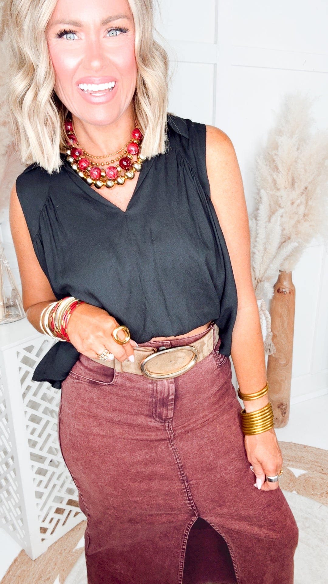 The Perfectly Poised Top-Black