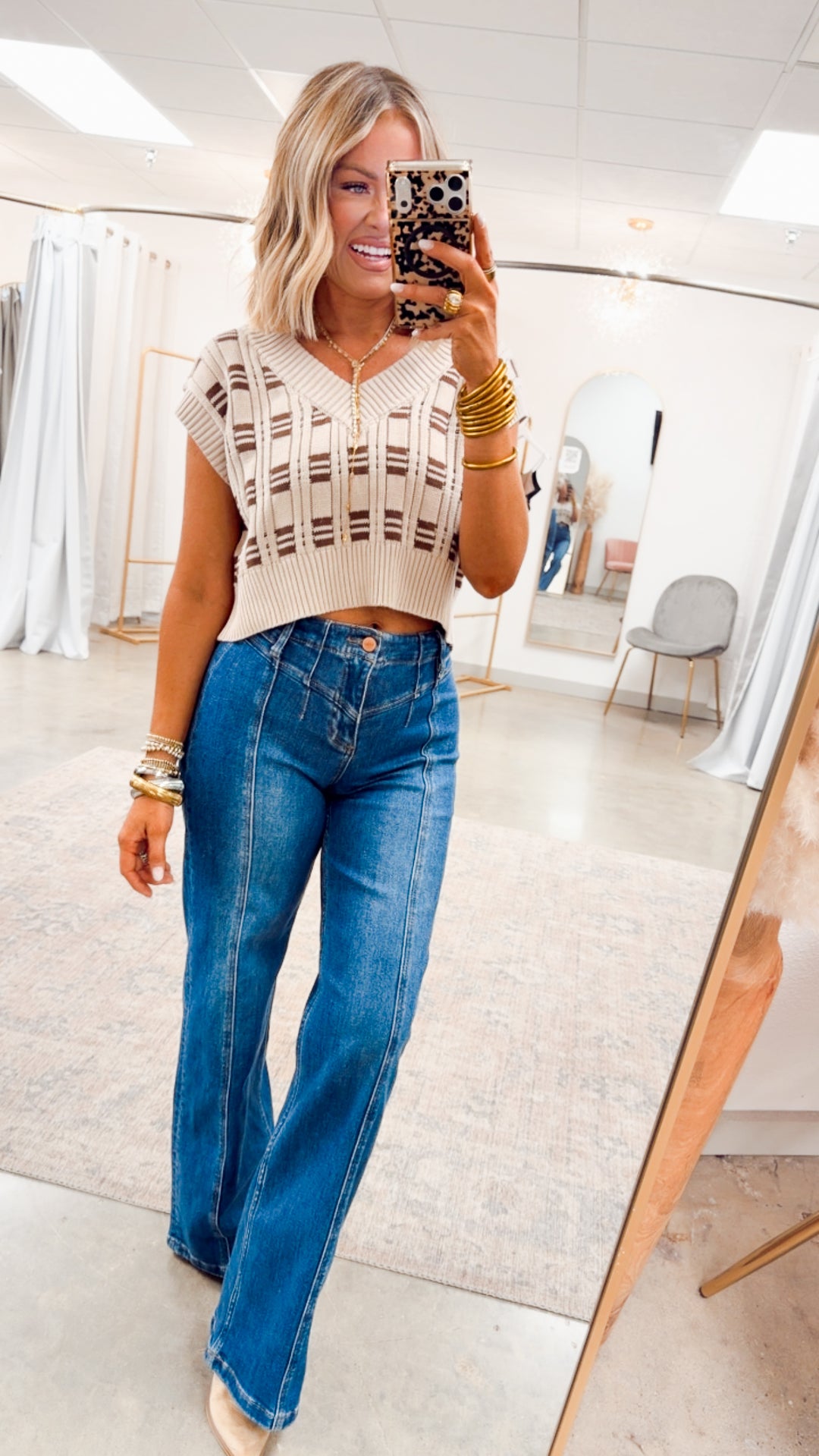 Oxford Cropped Knit Vest-Oatmeal/Cocoa