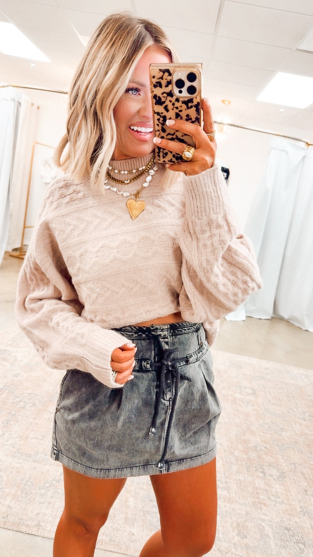 Brielle Cable Knit Cropped Sweater-Rose