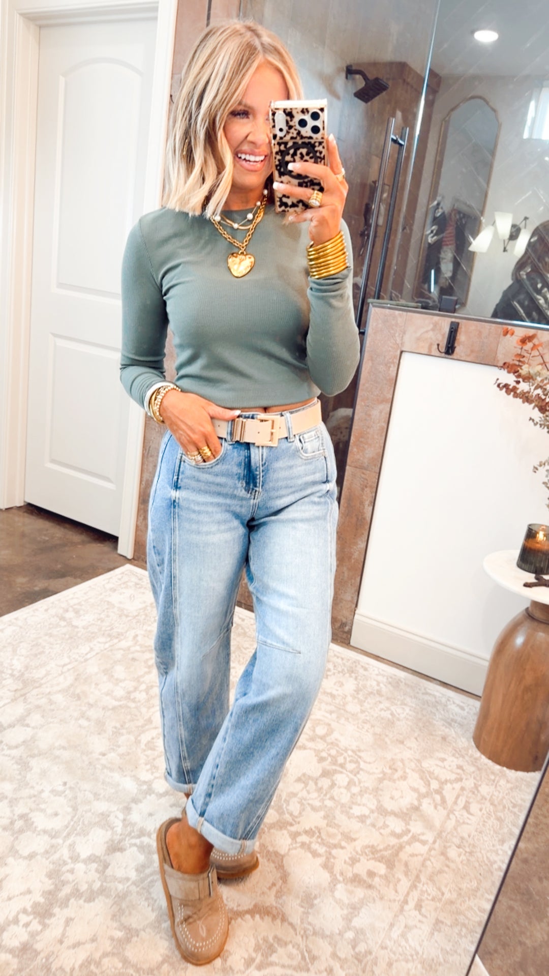 Round Neck Fitted Ribbed Top-Green