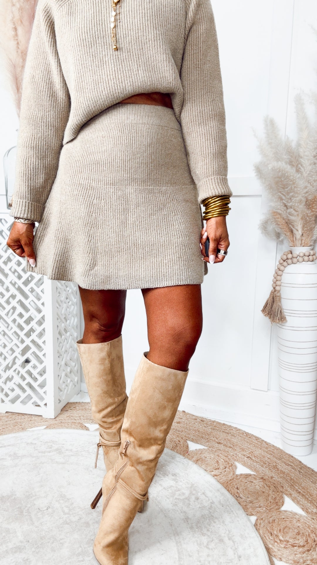 The Posh Moment Set-Lt Mocha