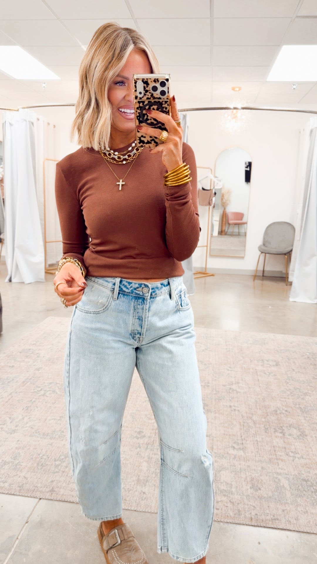 Round Neck Fitted Ribbed Top-Espresso