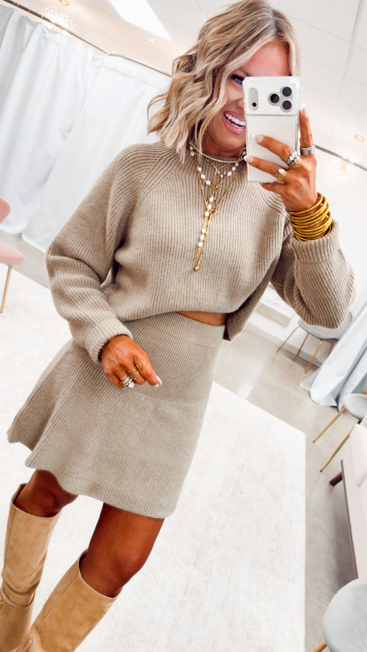 The Posh Moment Set-Lt Mocha