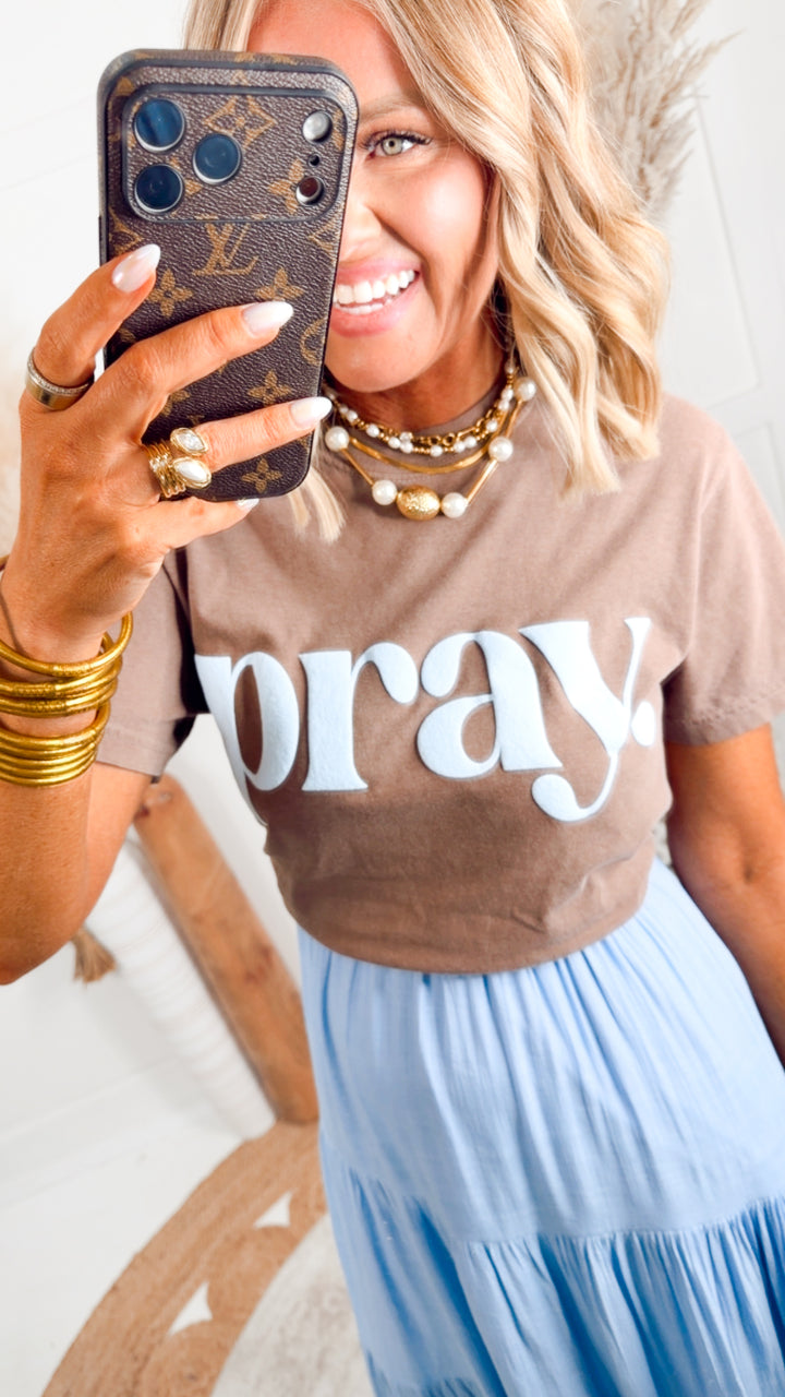 Puff Pray. Tee- Brown