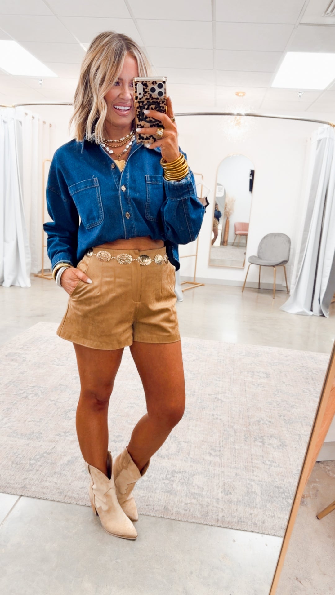 The Lariat Shorts-Tan