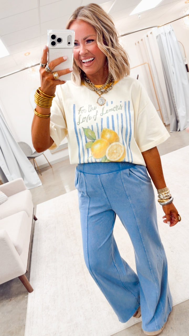 The Lemon Lovers Tee
