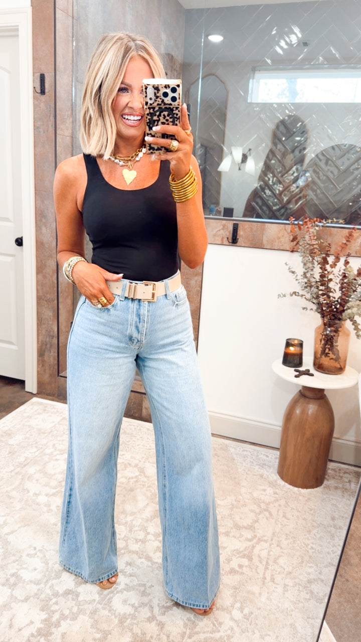 Rae Sleeveless Bodysuit-Black