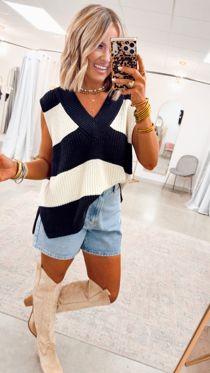 Gabby Sweater Vest-Black/Cream